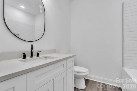 54 3rd Avenue Greenville SC 29611