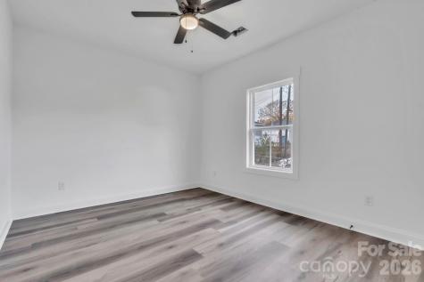 54 3rd Avenue Greenville SC 29611