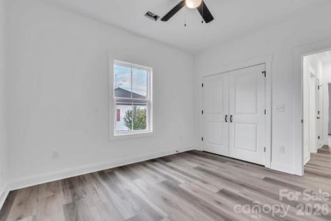 54 3rd Avenue Greenville SC 29611
