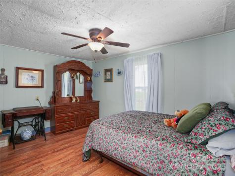 177 Dewey Avenue Canton NC 28716
