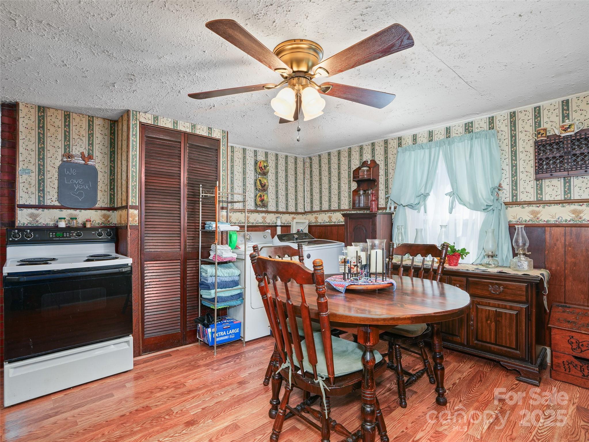 177 Dewey Avenue Canton NC 28716