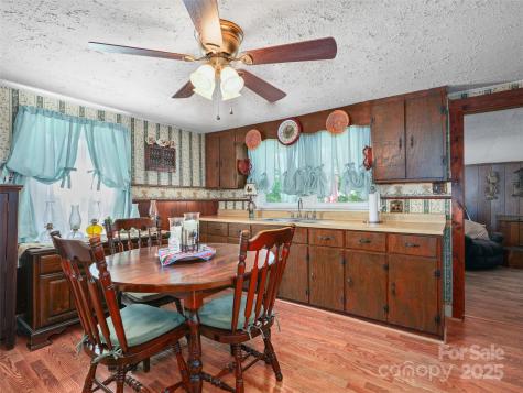 177 Dewey Avenue Canton NC 28716