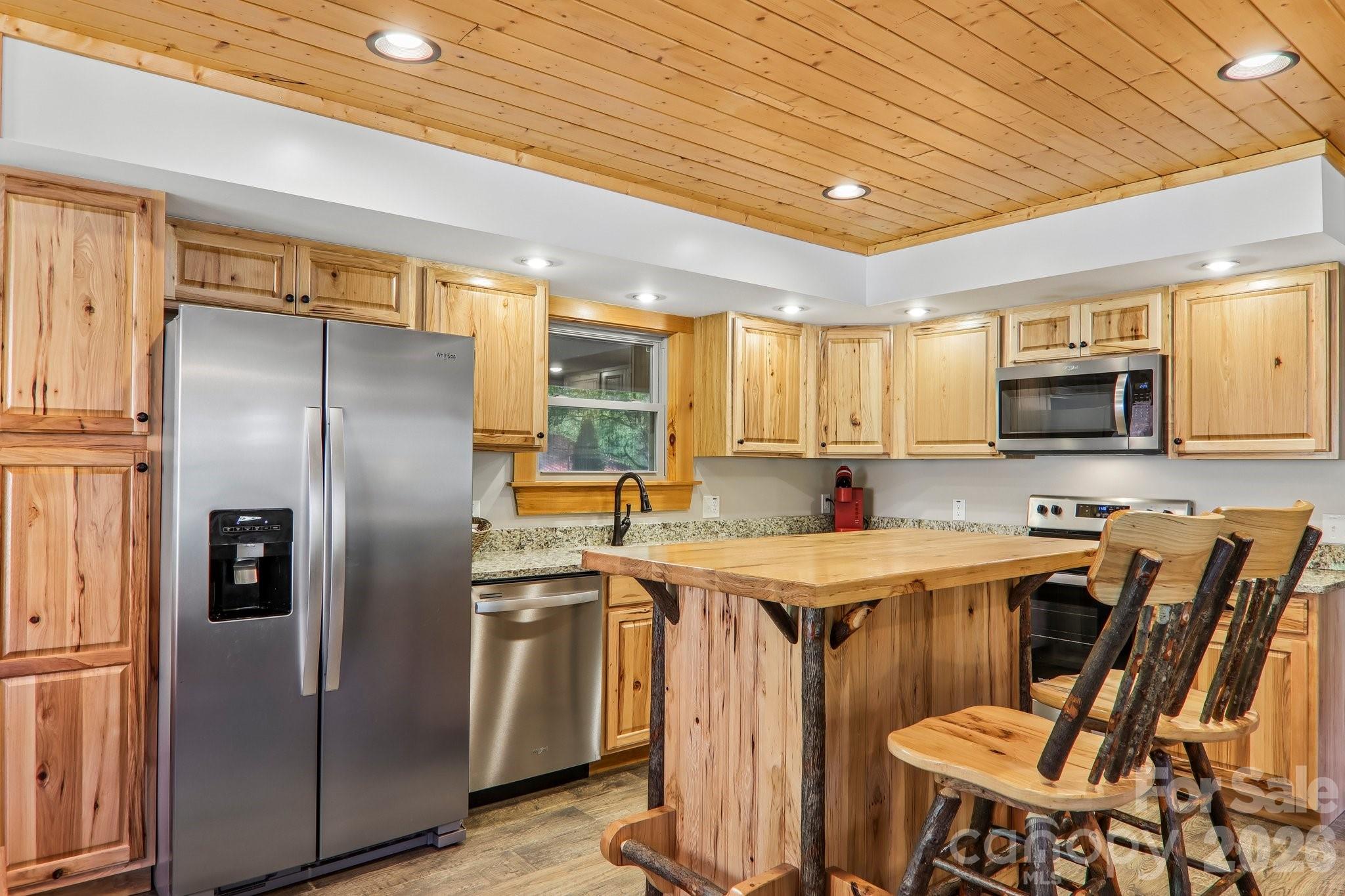 589 Panoramic Loop Maggie Valley NC 28751
