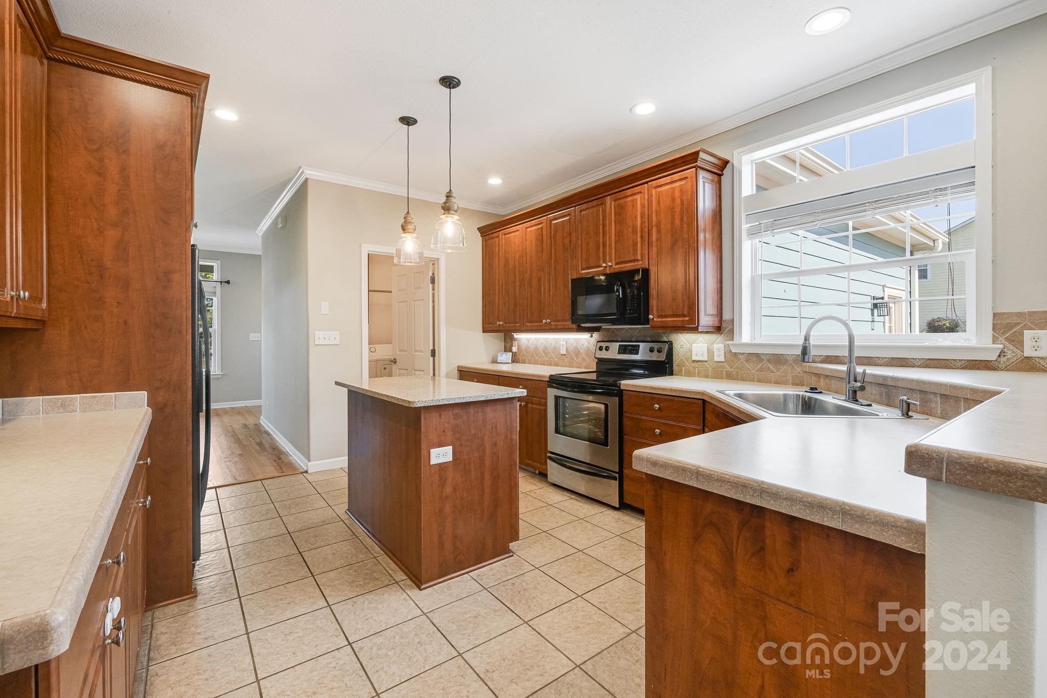 438 Oak Grove Road Flat Rock NC 28731