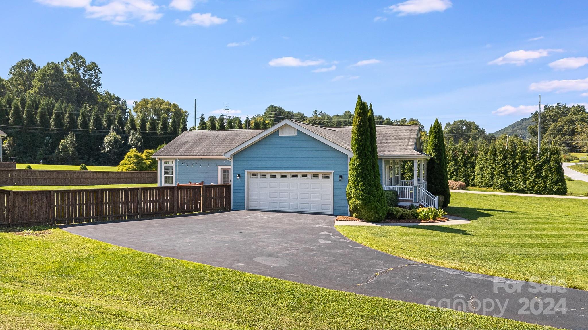 438 Oak Grove Road Flat Rock NC 28731