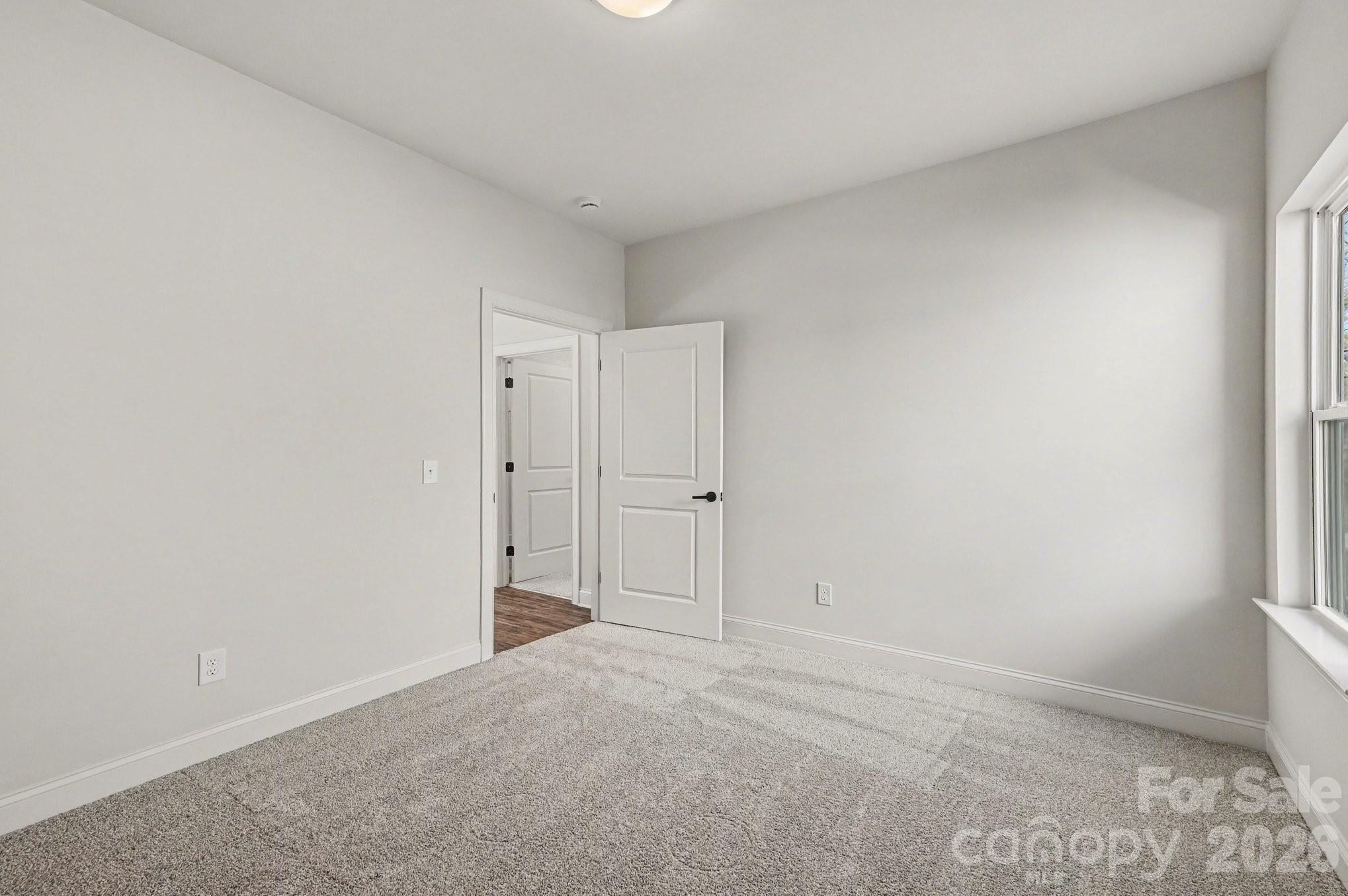 566 W Wilson Avenue Mooresville NC 28115