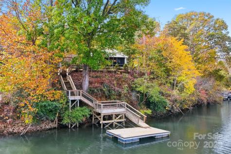 4247 Laurel Hill Road Claremont NC 28610