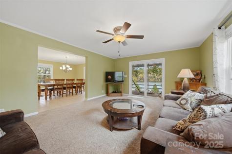 4247 Laurel Hill Road Claremont NC 28610