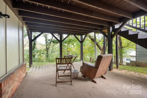 92 Stewart Street Asheville NC 28806