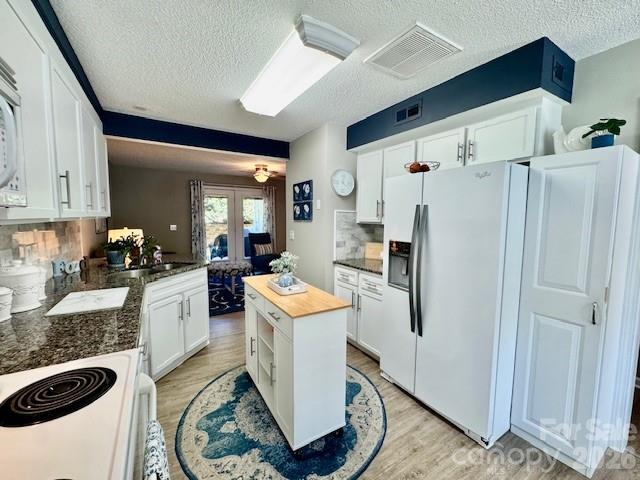 3261 White Oak Court Claremont NC 28610