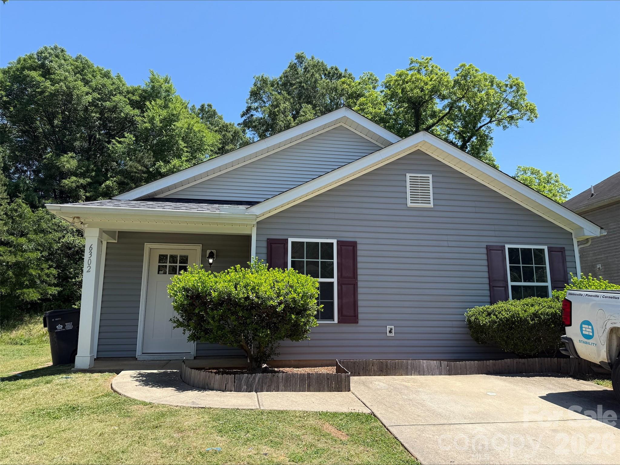 6302 Summerour Place Charlotte NC 28214