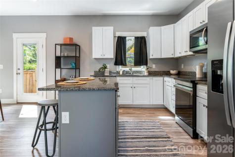 35 Alice Clement Lane Asheville NC 28803