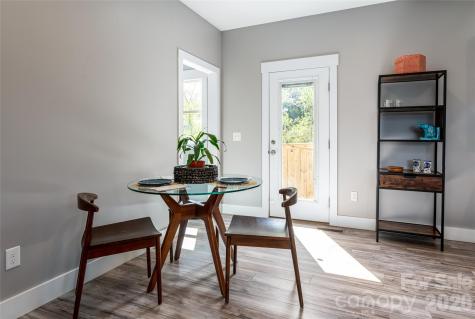 35 Alice Clement Lane Asheville NC 28803