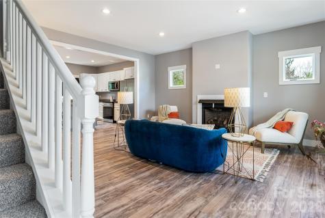35 Alice Clement Lane Asheville NC 28803