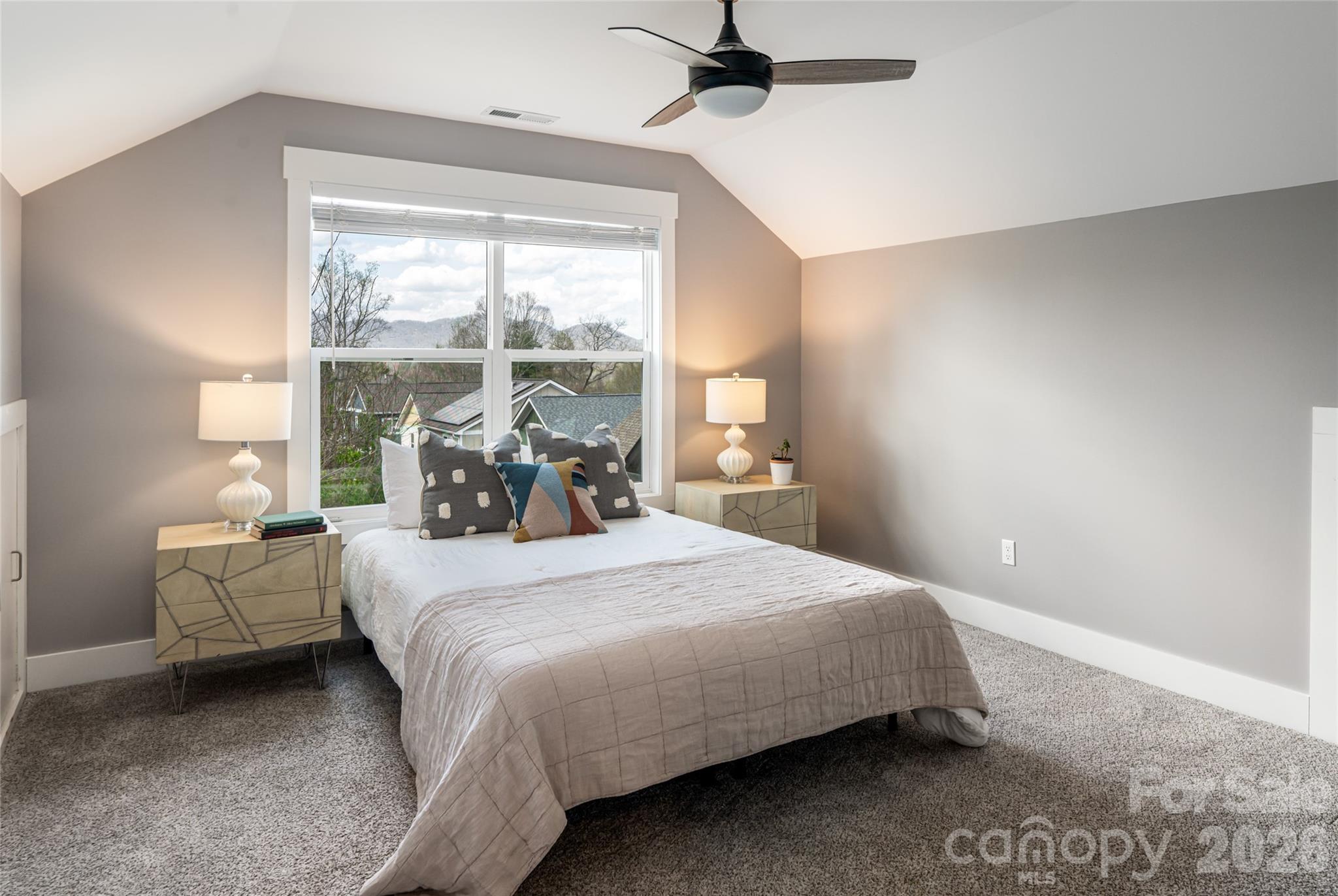 35 Alice Clement Lane Asheville NC 28803