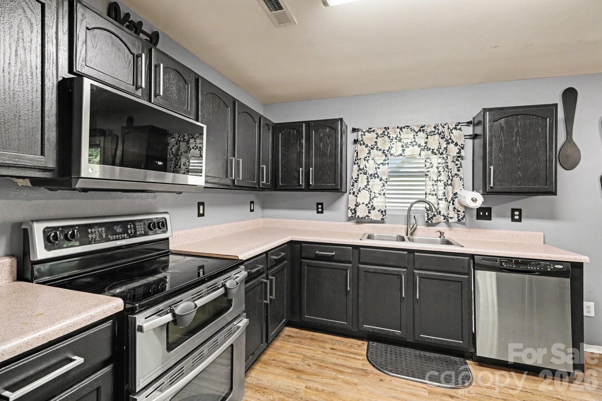 9423 Swallow Tail Lane Charlotte NC 28269