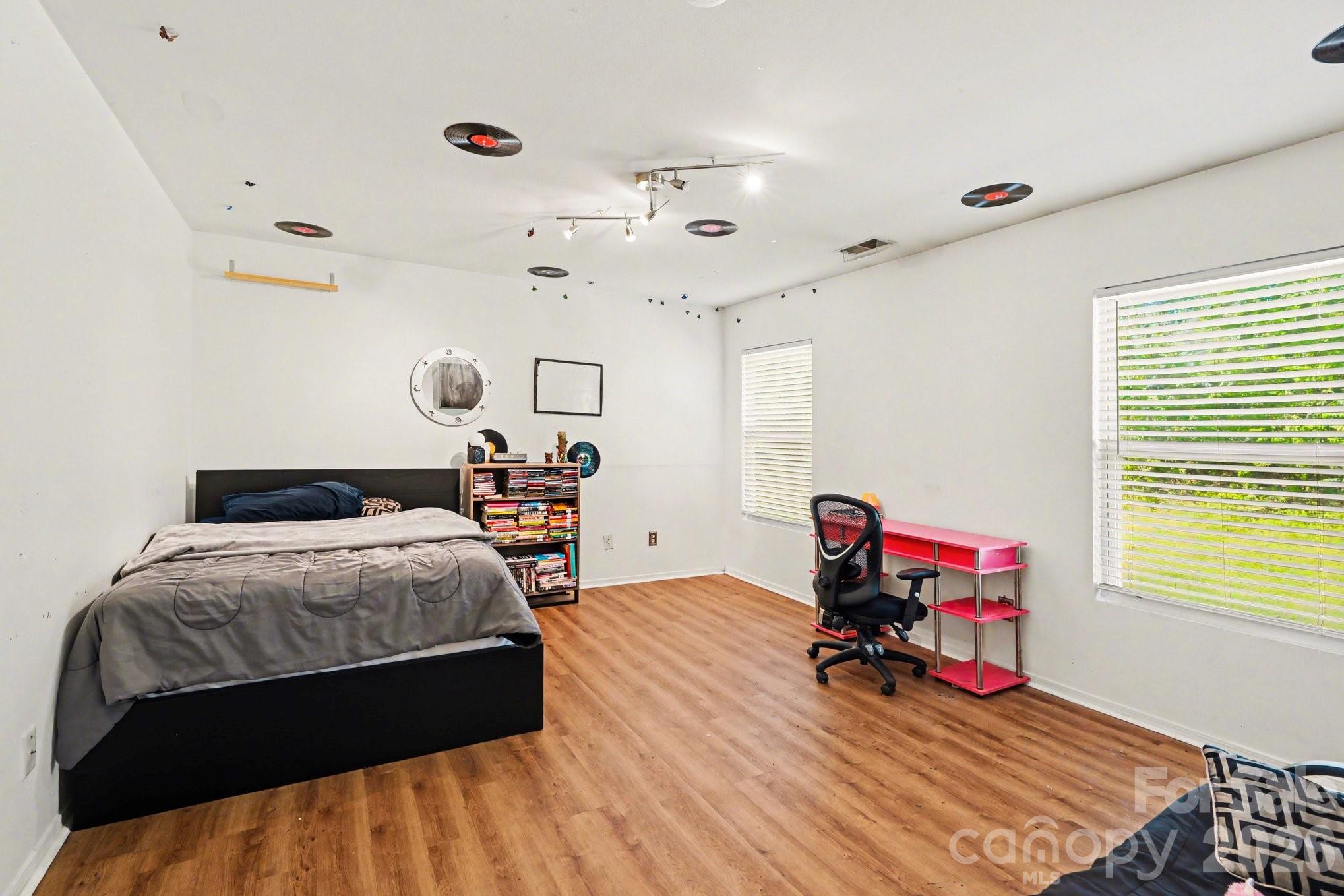 9423 Swallow Tail Lane Charlotte NC 28269