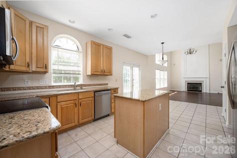 9512 Autumn Applause Drive Charlotte NC 28277