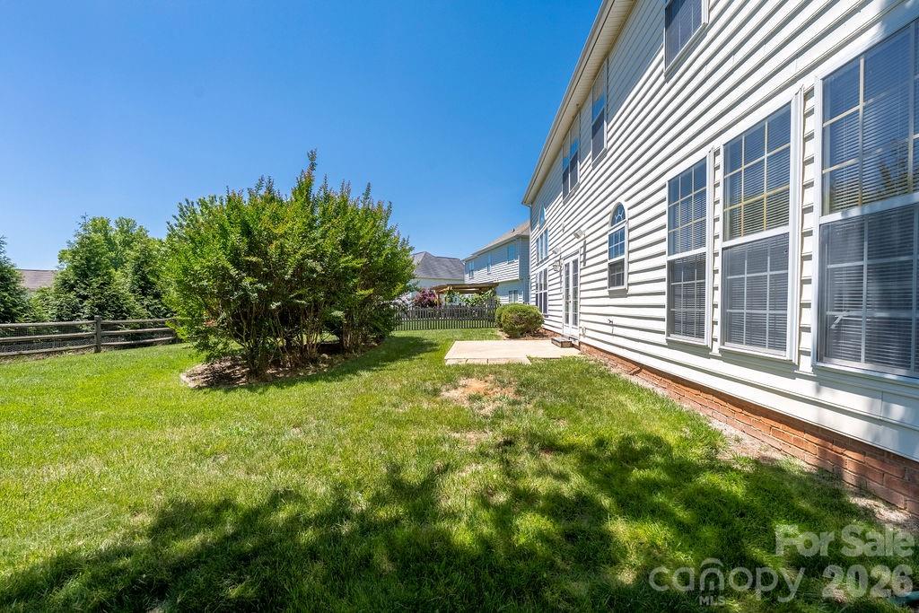9512 Autumn Applause Drive Charlotte NC 28277