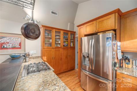 106 Spooks Branch Road Asheville NC 28804