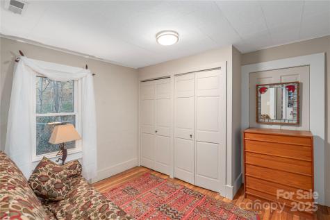 106 Spooks Branch Road Asheville NC 28804