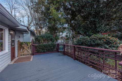 106 Spooks Branch Road Asheville NC 28804