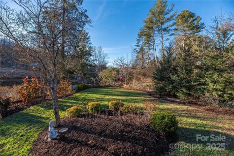 106 Spooks Branch Road Asheville NC 28804