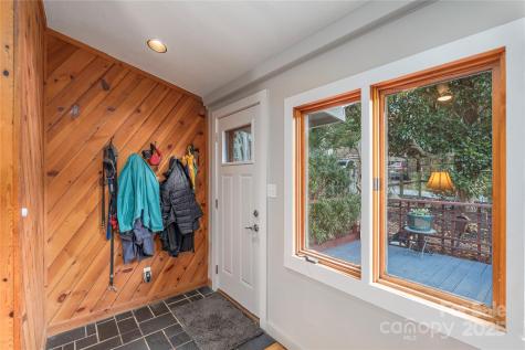 106 Spooks Branch Road Asheville NC 28804