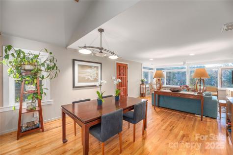 106 Spooks Branch Road Asheville NC 28804