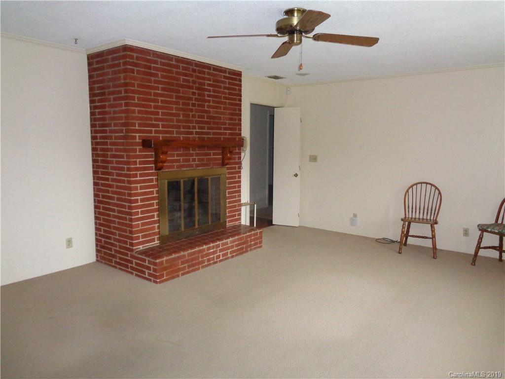 434 Lake Tahoma Road Marion NC 28752