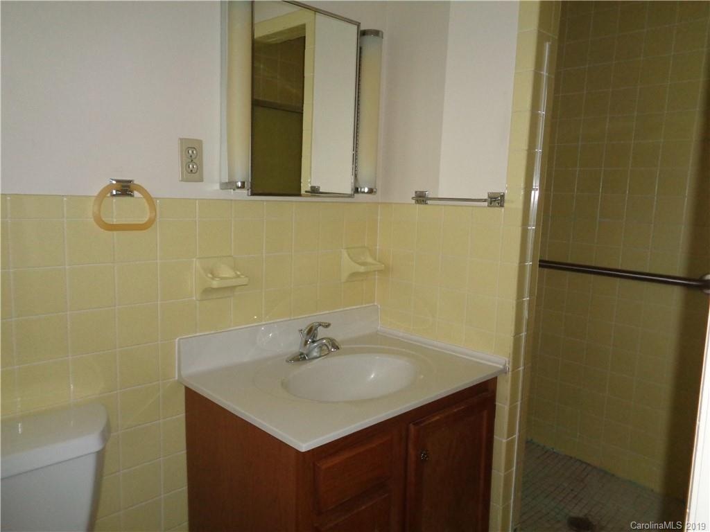434 Lake Tahoma Road Marion NC 28752