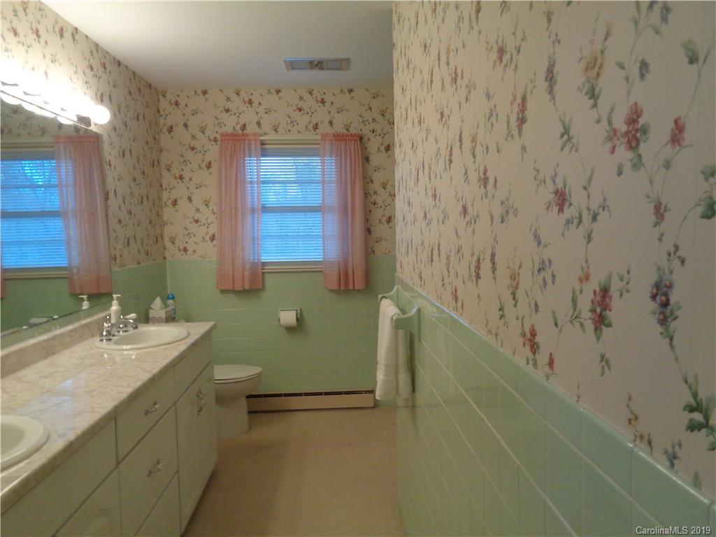 434 Lake Tahoma Road Marion NC 28752
