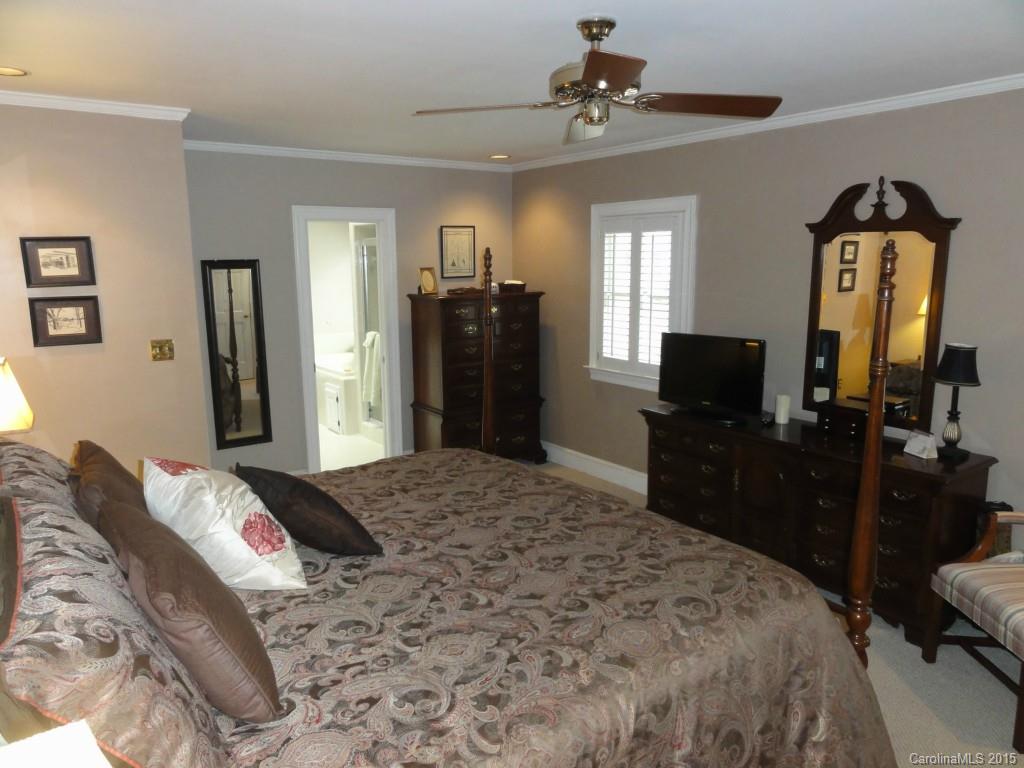 300 Rose Arbor Lane Matthews NC 28105