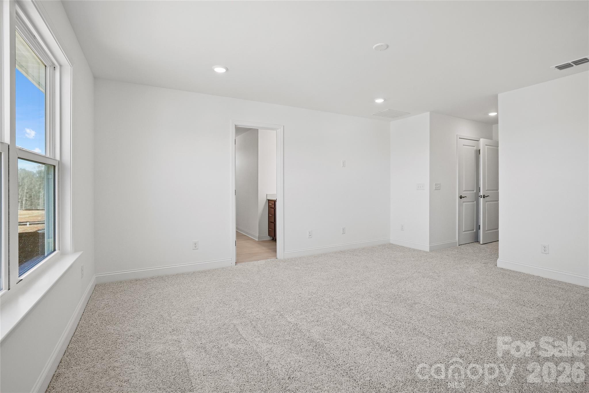 1011 High Bluff Point SE Waxhaw NC 28173