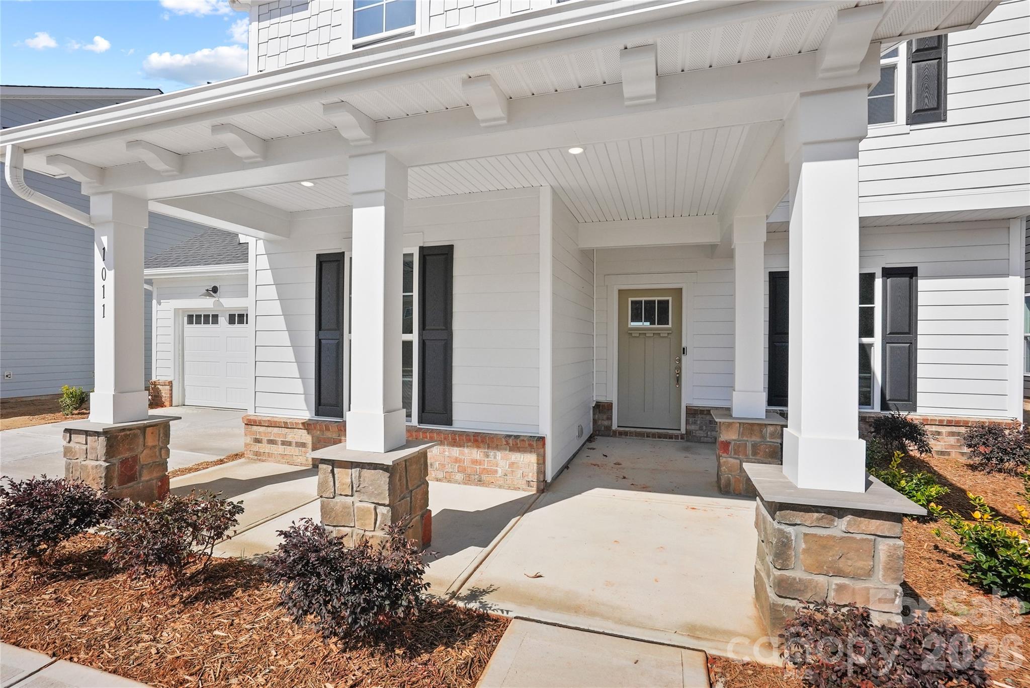 1011 High Bluff Point SE Waxhaw NC 28173