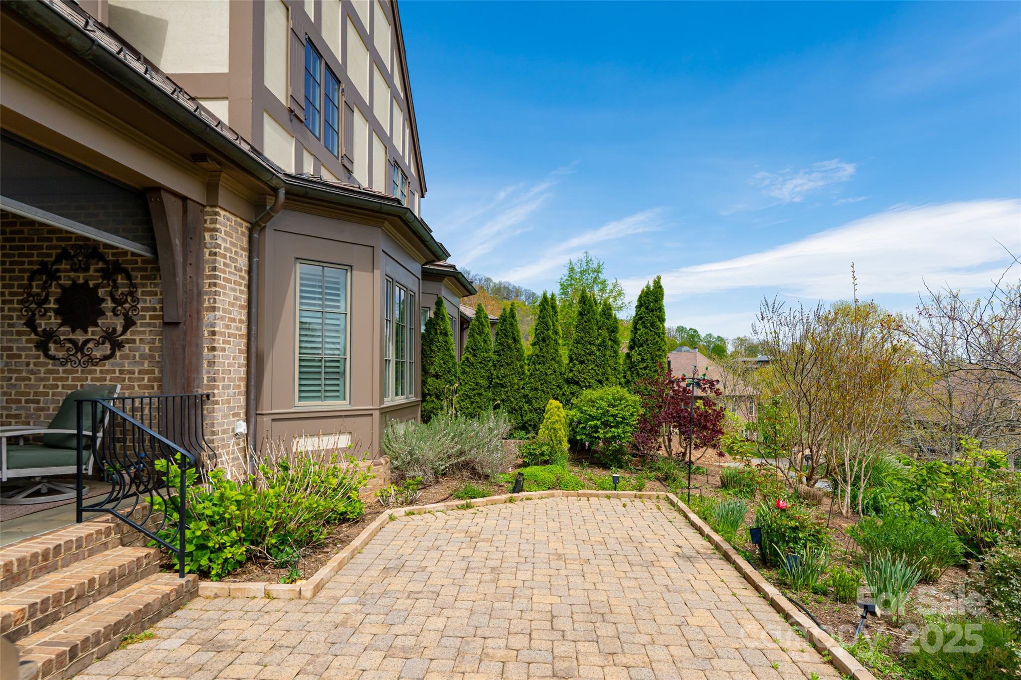 6 Golfside Court Arden NC 28704