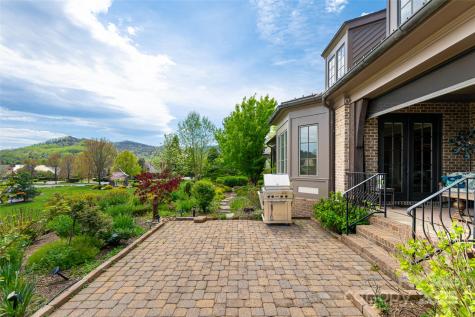 6 Golfside Court Arden NC 28704