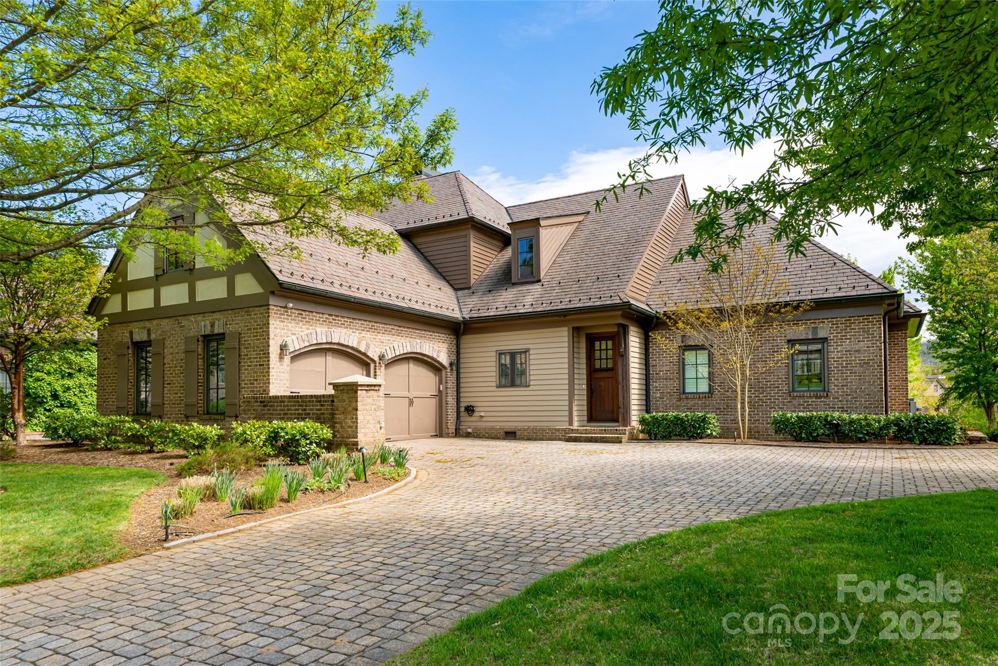 6 Golfside Court Arden NC 28704