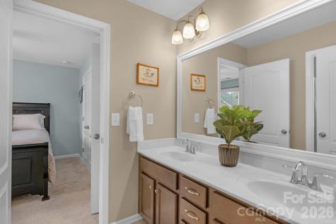 1105 Snowbird Lane Waxhaw NC 28173