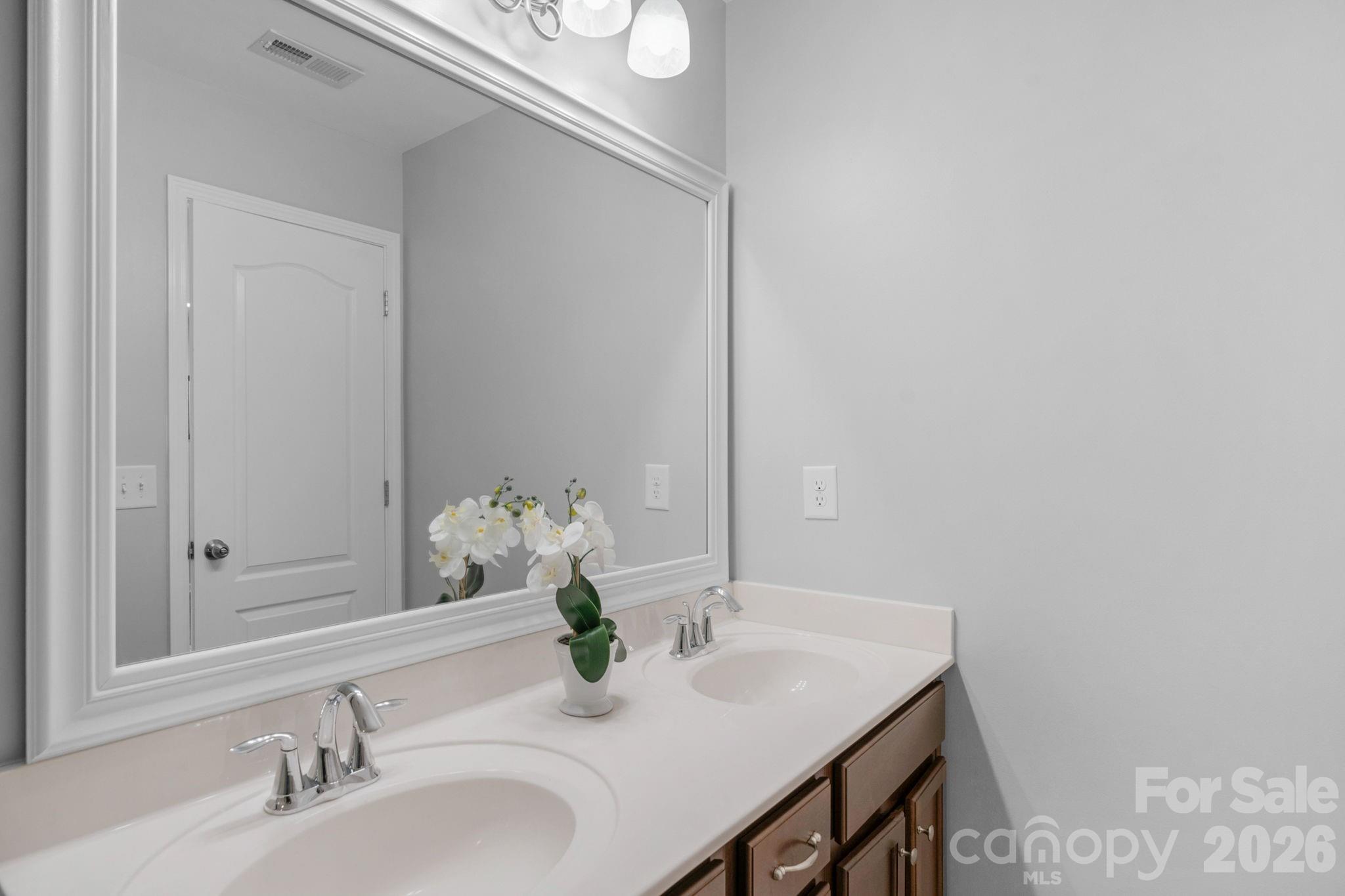 1105 Snowbird Lane Waxhaw NC 28173