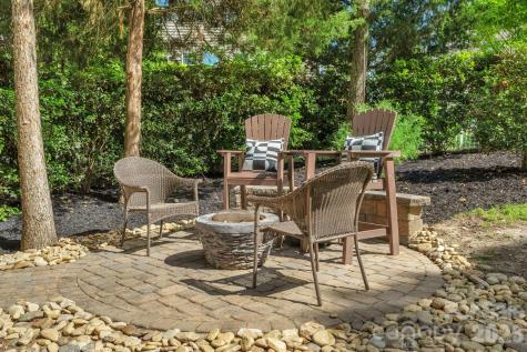 1105 Snowbird Lane Waxhaw NC 28173