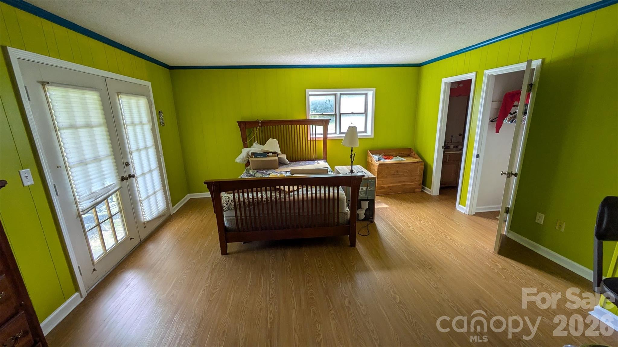 18 Amber Drive Horse Shoe NC 28742