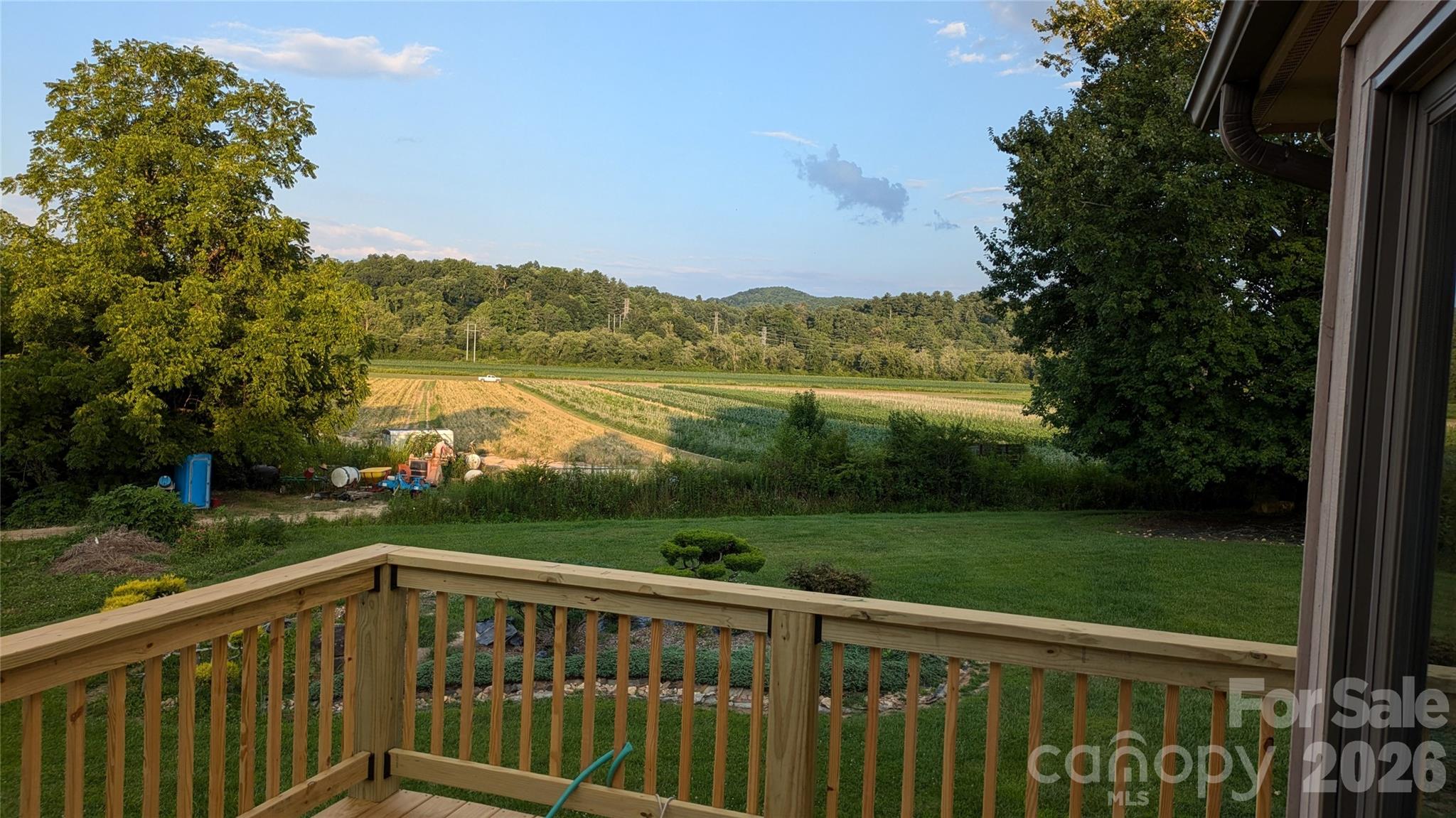 18 Amber Drive Horse Shoe NC 28742