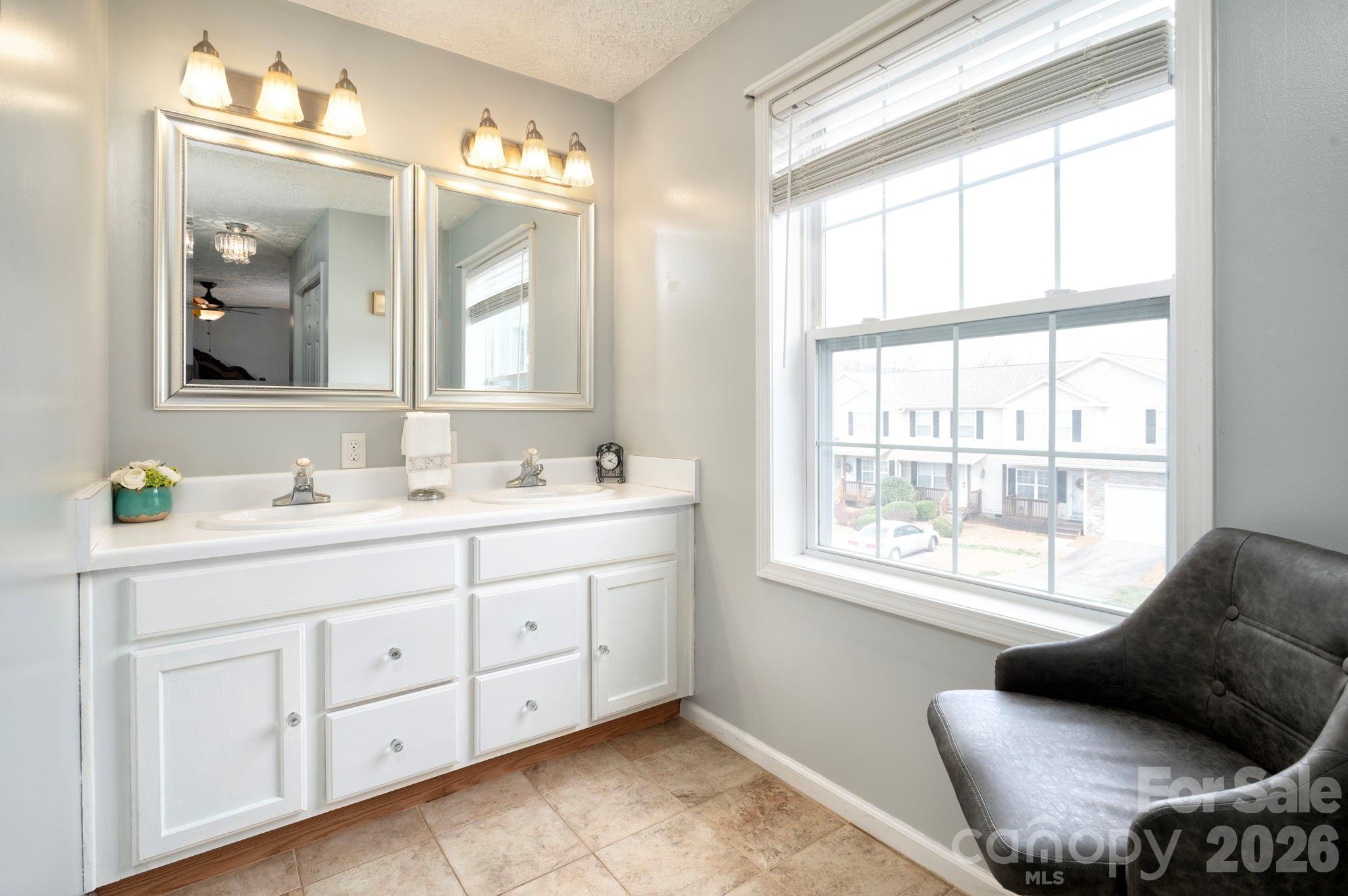 107 Loch Haven Road Swannanoa NC 28778