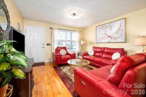 107 Loch Haven Road Swannanoa NC 28778