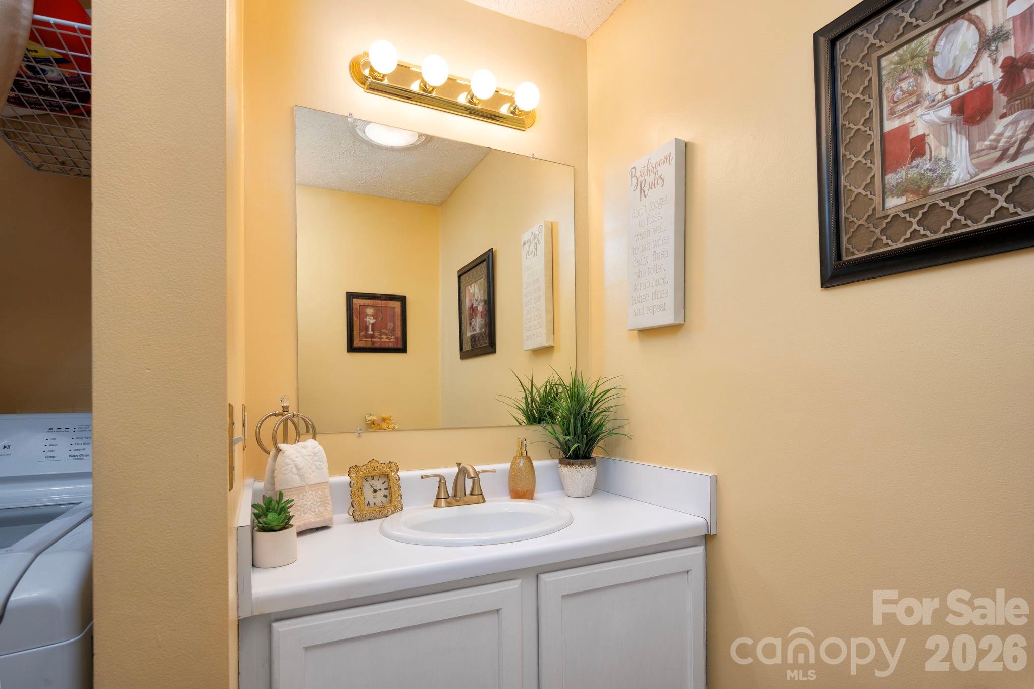107 Loch Haven Road Swannanoa NC 28778