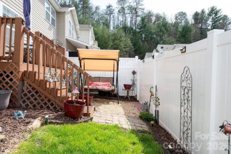 107 Loch Haven Road Swannanoa NC 28778