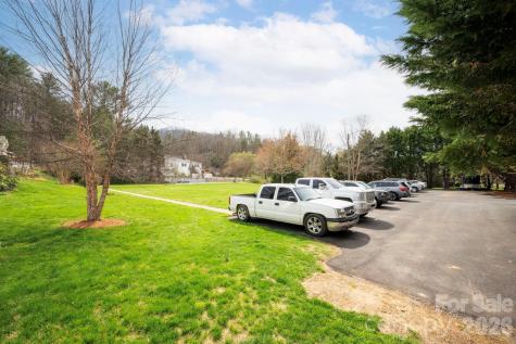 107 Loch Haven Road Swannanoa NC 28778
