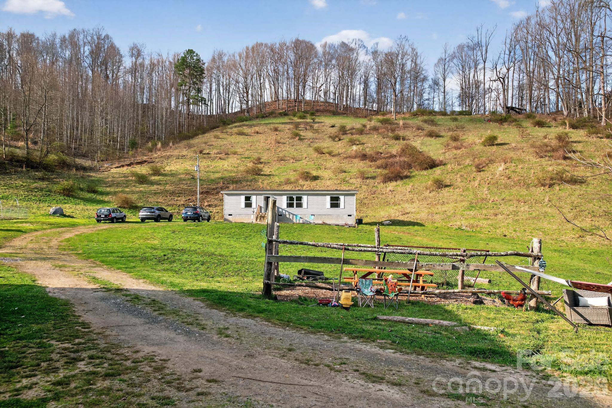 212 Ball Hollow Lane Burnsville NC 28714