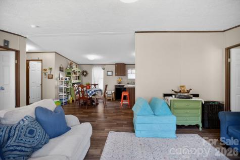 212 Ball Hollow Lane Burnsville NC 28714